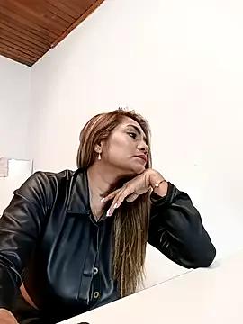 Lara_Milf__ from StripChat is Freechat