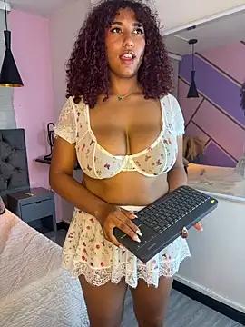 Check-out your craziest wishes with our pick of gaming cams models, featuring big knockers, round tails and tight twats.