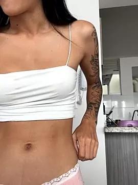 Check-out your craziest wishes with our pick of gaming cams models, featuring big knockers, round tails and tight twats.