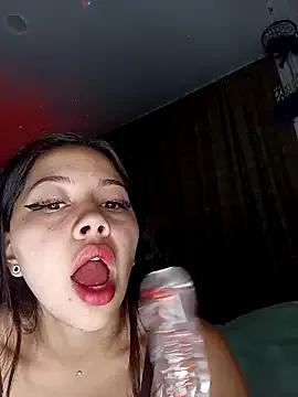 Lauritha_lopezz from StripChat is Freechat