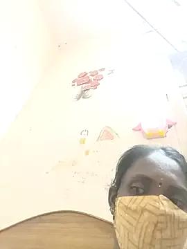 Photos of Laxmipriyatamil from StripChat is Freechat