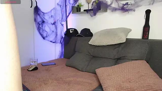Lazar_angels from StripChat is Freechat
