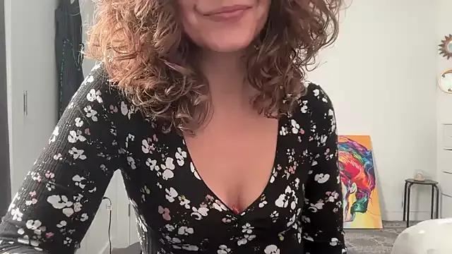 leahsparkles from StripChat is Freechat