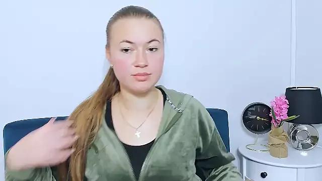 Check-out your craziest wishes with our pick of gaming cams models, featuring big knockers, round tails and tight twats.