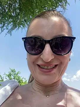 LegsLONG webcams show profile image 