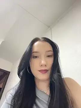 LeilaLow from StripChat is Freechat