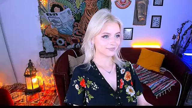 Photos of LeonaStane from StripChat is Freechat