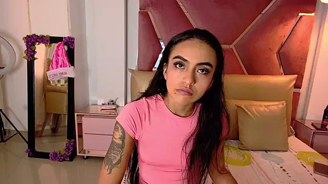 Leslie_Bussh_ from StripChat is Freechat