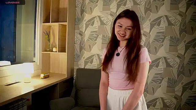 LewisThrone from StripChat is Freechat