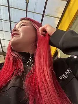 Check-out your craziest wishes with our pick of gaming cams models, featuring big knockers, round tails and tight twats.