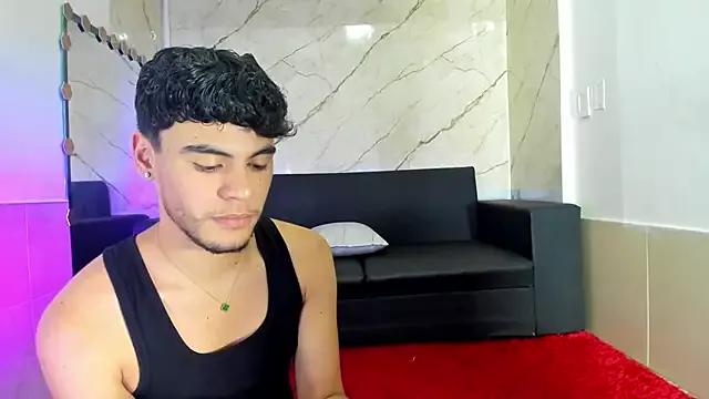 liam_genner_ from StripChat is Freechat