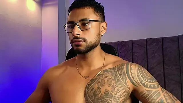 LiamGarcia1 from StripChat is Freechat
