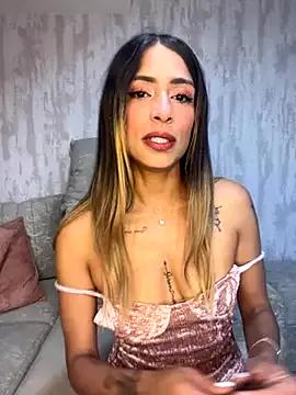 Check-out your craziest wishes with our pick of gaming cams models, featuring big knockers, round tails and tight twats.