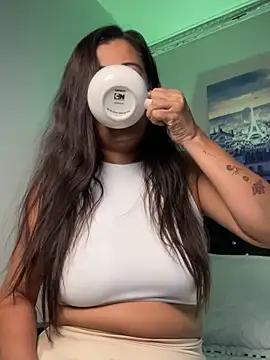 Check-out your craziest wishes with our pick of gaming cams models, featuring big knockers, round tails and tight twats.