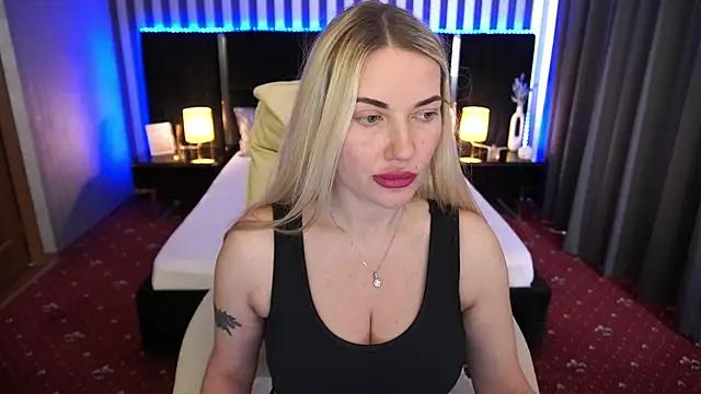 LilianaAmur from StripChat