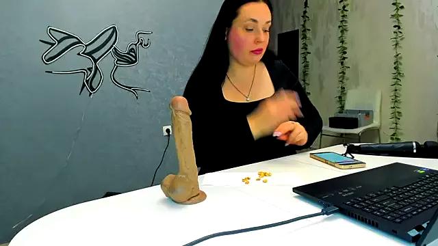 LilithxVenus from StripChat is Freechat