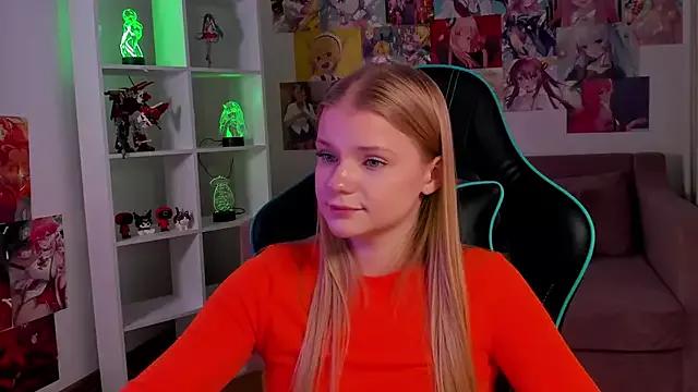 Check-out your craziest wishes with our pick of gaming cams models, featuring big knockers, round tails and tight twats.