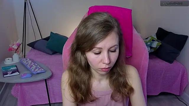 Check-out your craziest wishes with our pick of gaming cams models, featuring big knockers, round tails and tight twats.