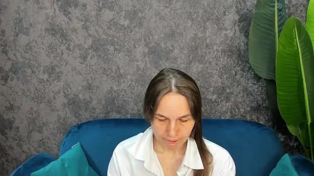 Lillian_White from StripChat