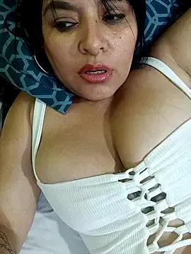 lillyaldridge15 from StripChat is Freechat