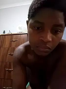 Lilmisafrica25 from StripChat is Freechat
