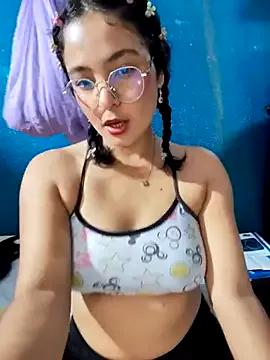 Lily-o from StripChat is Freechat