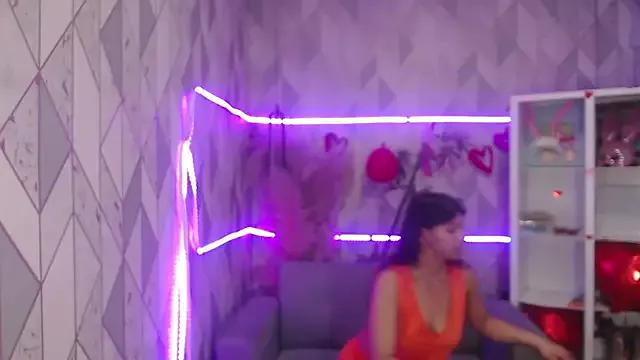 Check-out your craziest wishes with our pick of gaming cams models, featuring big knockers, round tails and tight twats.