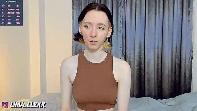 LimaLexxx from StripChat is Freechat