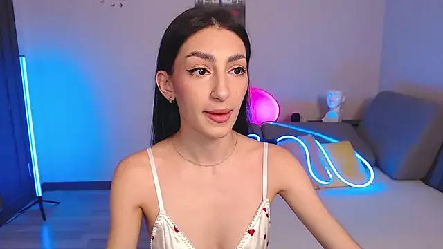 Check-out your craziest wishes with our pick of gaming cams models, featuring big knockers, round tails and tight twats.