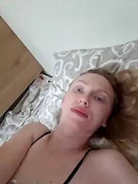 Lisa_Ly from StripChat is Freechat