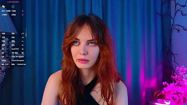 Check-out your craziest wishes with our pick of gaming cams models, featuring big knockers, round tails and tight twats.