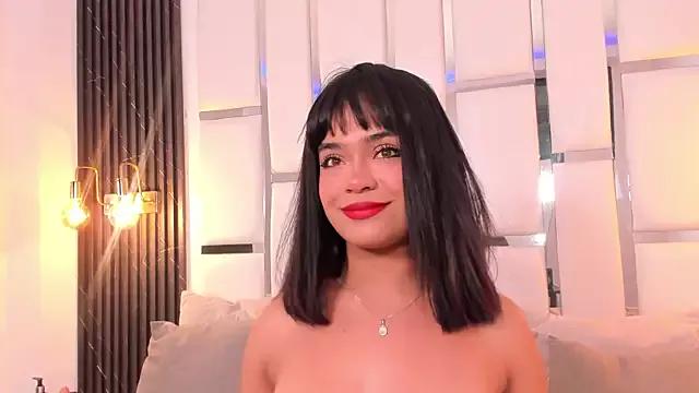 lissa_fernandezz from StripChat is Freechat