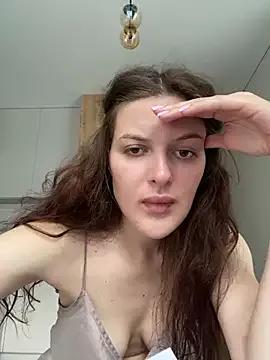 little_belucci from StripChat is Freechat