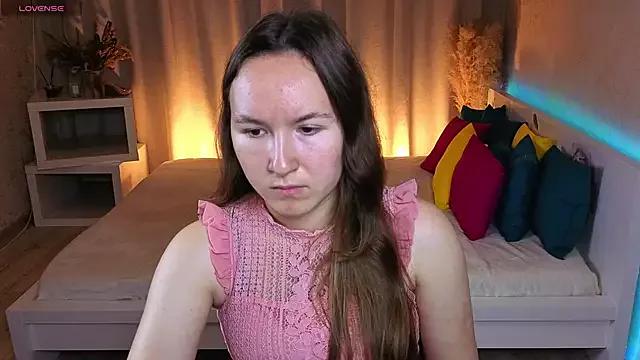 Check-out your craziest wishes with our pick of gaming cams models, featuring big knockers, round tails and tight twats.