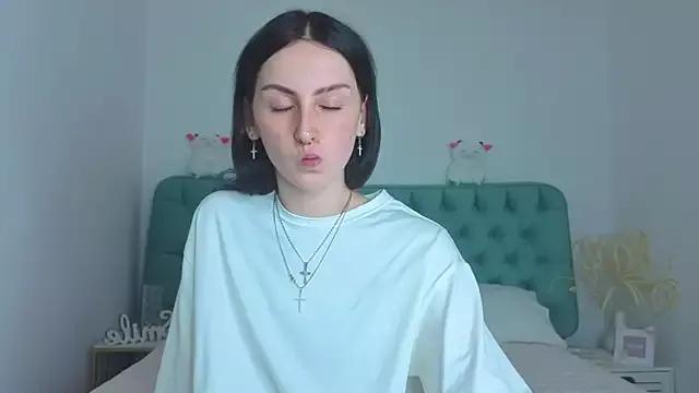 Little_moly999 from StripChat is Freechat