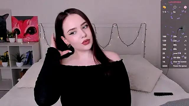 Check-out your craziest wishes with our pick of gaming cams models, featuring big knockers, round tails and tight twats.
