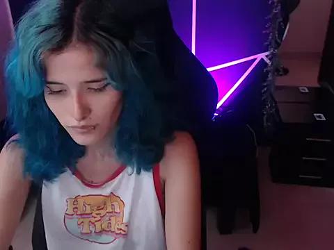LITTLENAMI_ from StripChat is Freechat