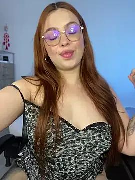 Check-out your craziest wishes with our pick of gaming cams models, featuring big knockers, round tails and tight twats.