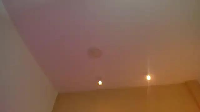 Lola_vibe from StripChat is Freechat