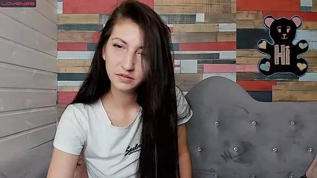LolaDaars from StripChat