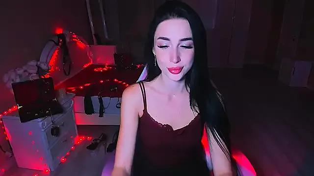 Check-out your craziest wishes with our pick of gaming cams models, featuring big knockers, round tails and tight twats.