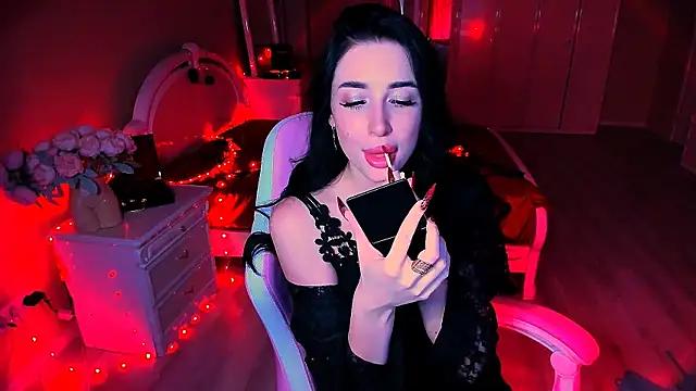 Check-out your craziest wishes with our pick of gaming cams models, featuring big knockers, round tails and tight twats.