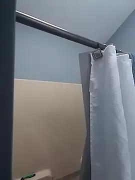 Lovelyrainn from StripChat is Freechat