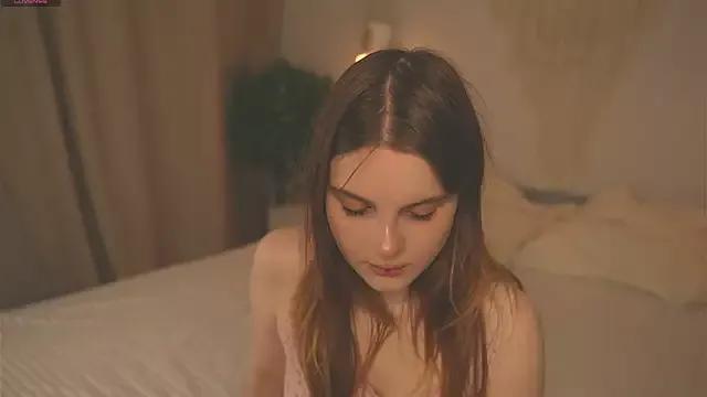 Lu__Lane from StripChat is Freechat