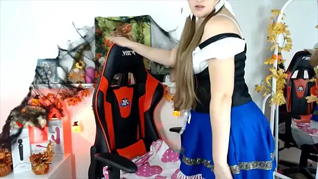 Check-out your craziest wishes with our pick of gaming cams models, featuring big knockers, round tails and tight twats.