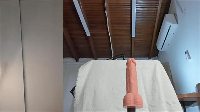 Check-out your craziest wishes with our pick of gaming cams models, featuring big knockers, round tails and tight twats.