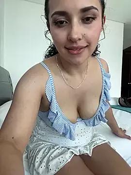 Check-out your craziest wishes with our pick of gaming cams models, featuring big knockers, round tails and tight twats.