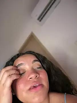 Lucy_wilson5 from StripChat is Freechat