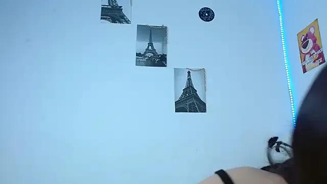 Lucy_y_Jacob from StripChat is Freechat