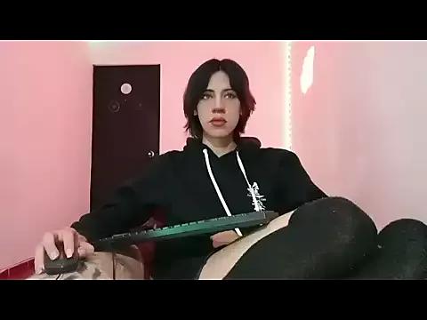 lucydreamm from StripChat is Freechat